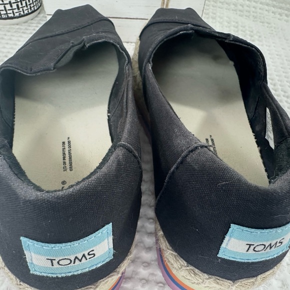 Black Canvas Espadrille Flats - Picture 6 of 9